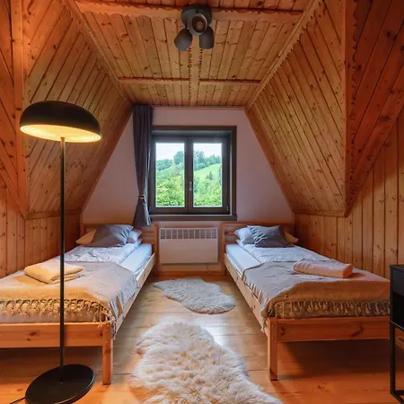 Lavinka Z Sauna