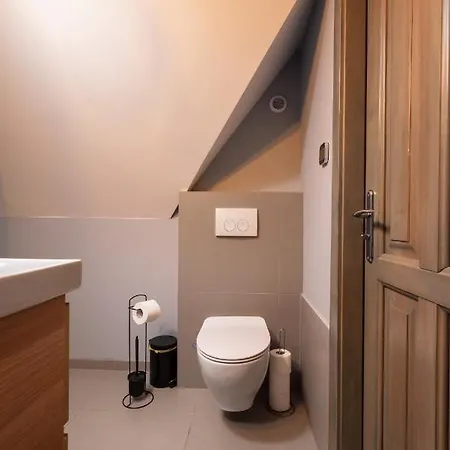 Lavinka Z Sauna シャレー *